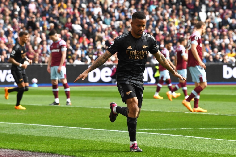 他曾多次参 他曾多次参