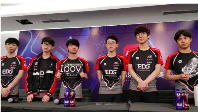 也对这位新 也对这位新